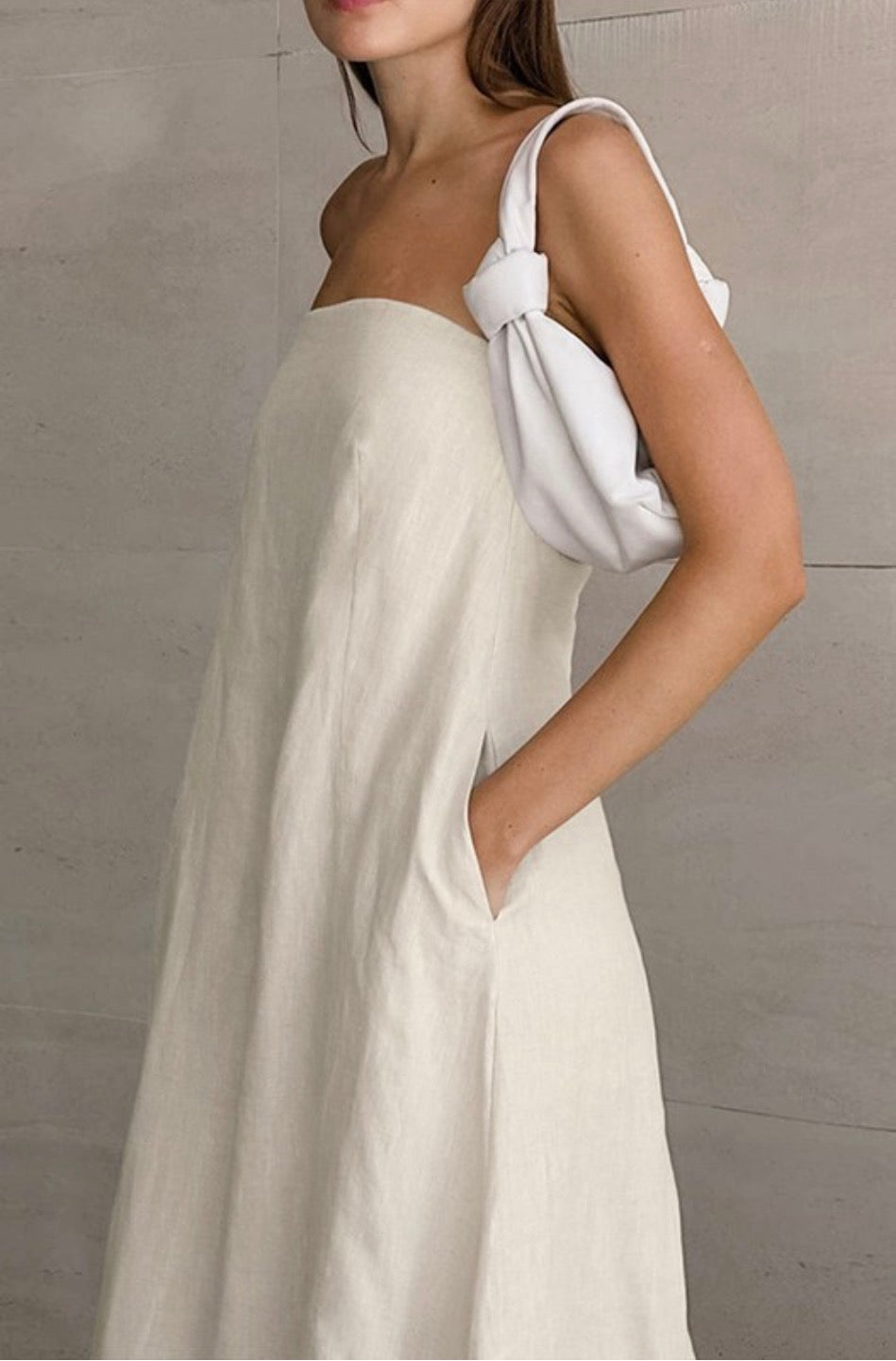 SOLID STRAPLESS MAXI LINEN SUNDRESS