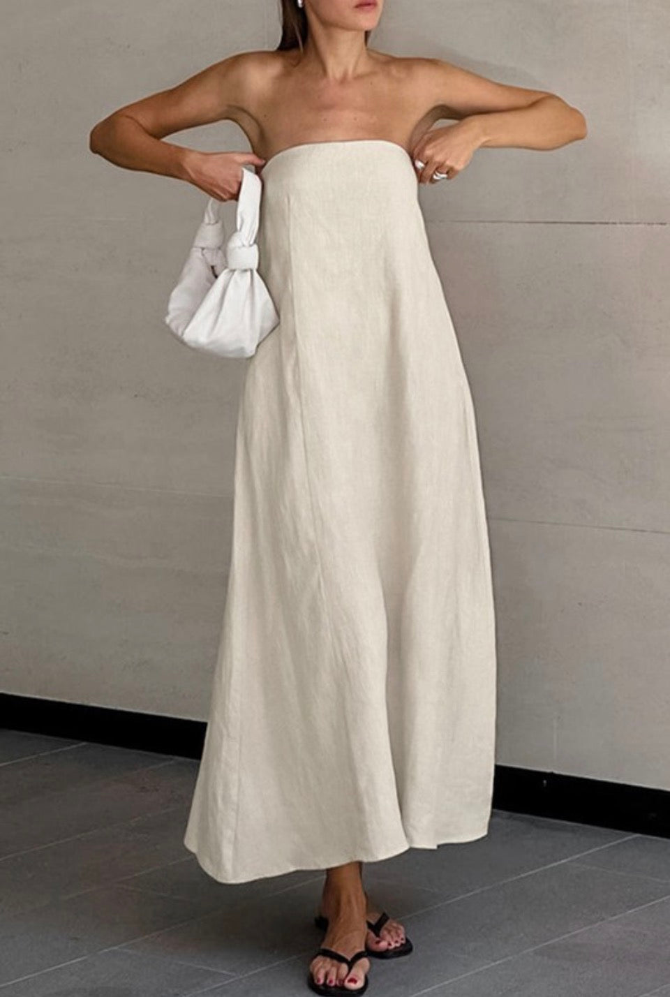 SOLID STRAPLESS MAXI LINEN SUNDRESS