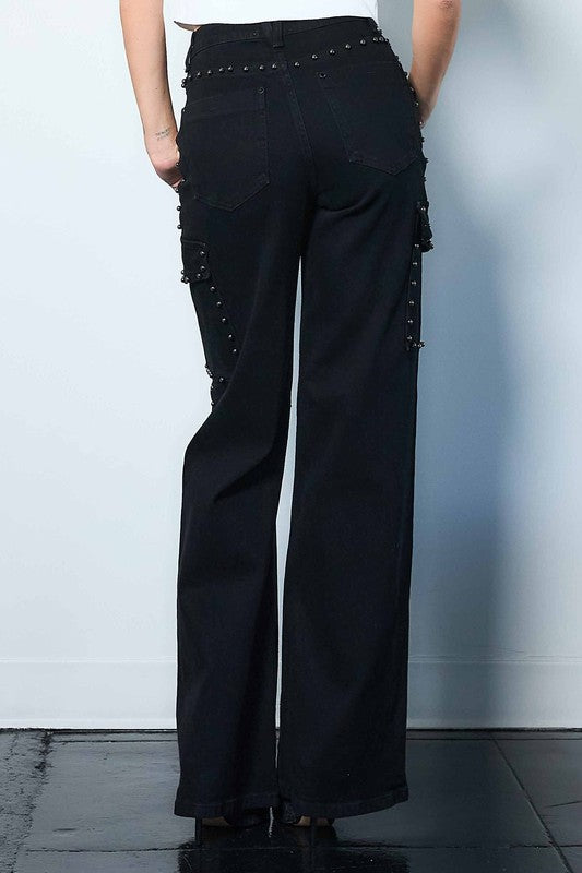 Wide Leg Cargo Jeans